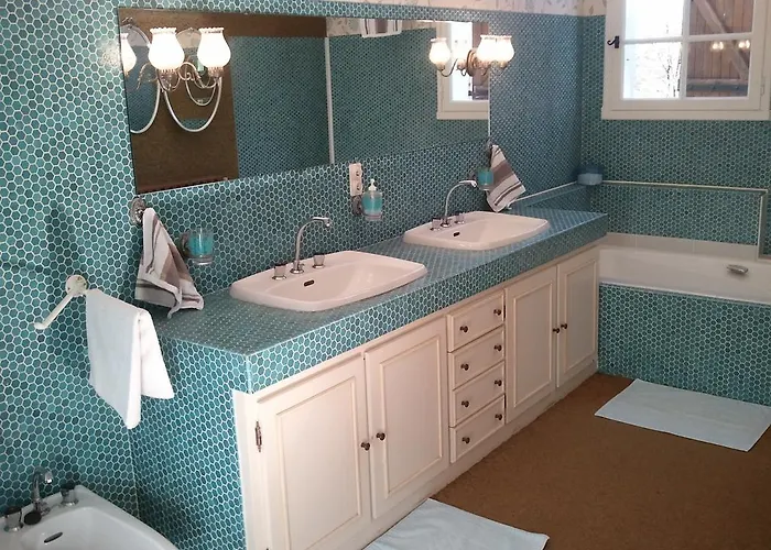 Mas Du Trezon Panzió 3*